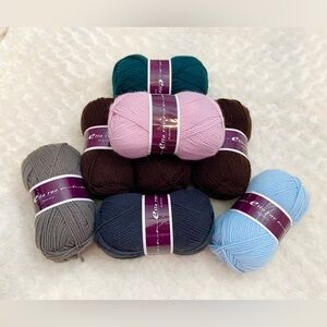 8 SKEINS (1600 yards) 🧶 ELLA RAE AMITY YARN, Assorted Colors